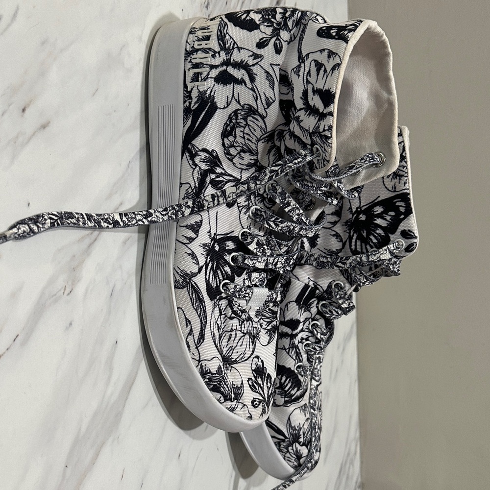 No Bull Floral Black and White High-Top Canvas Sneakers Size 8.5 - Women's